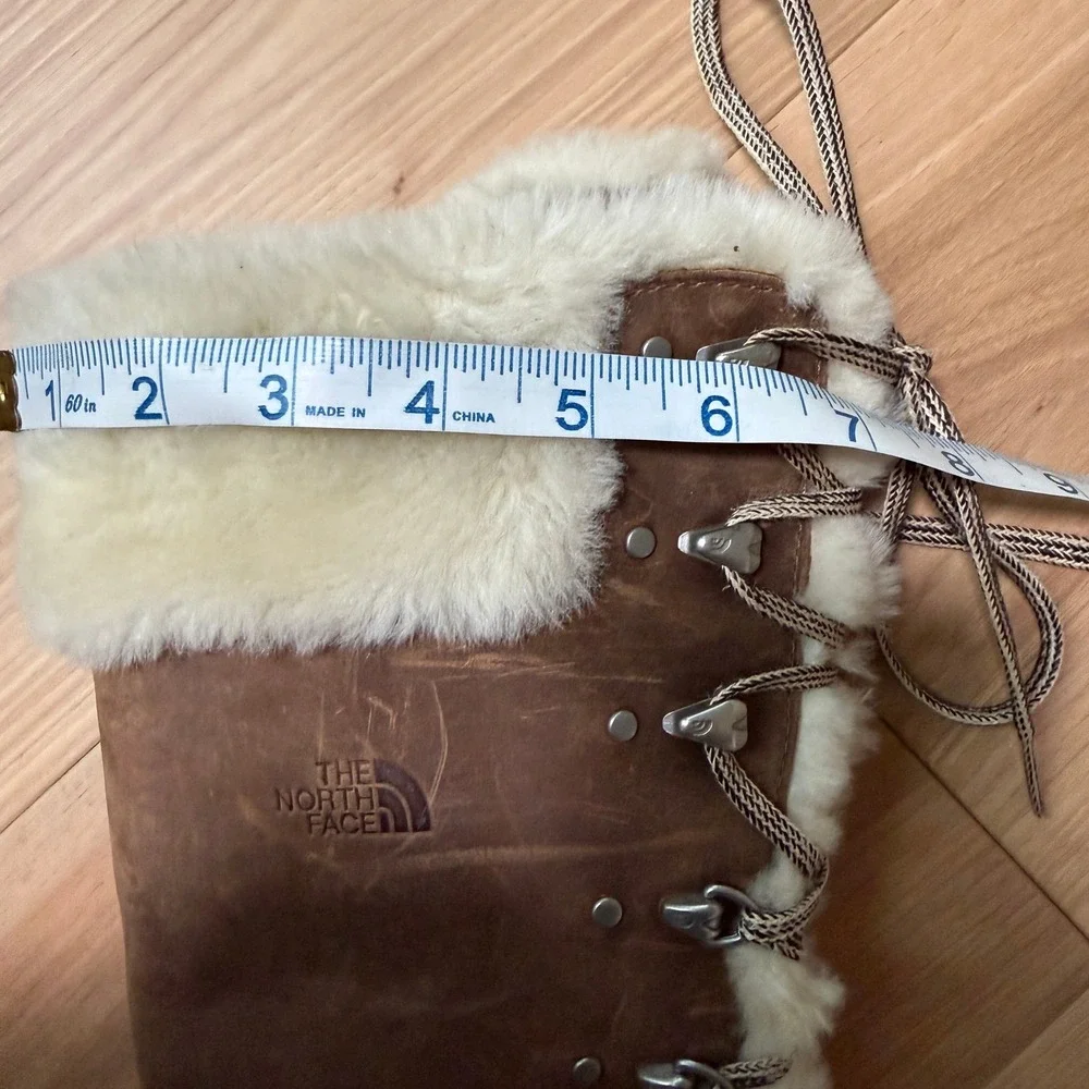 The North Face Adrianne Tall leather Boots Wms Size 6 Brown Faux Fur Trim Zip